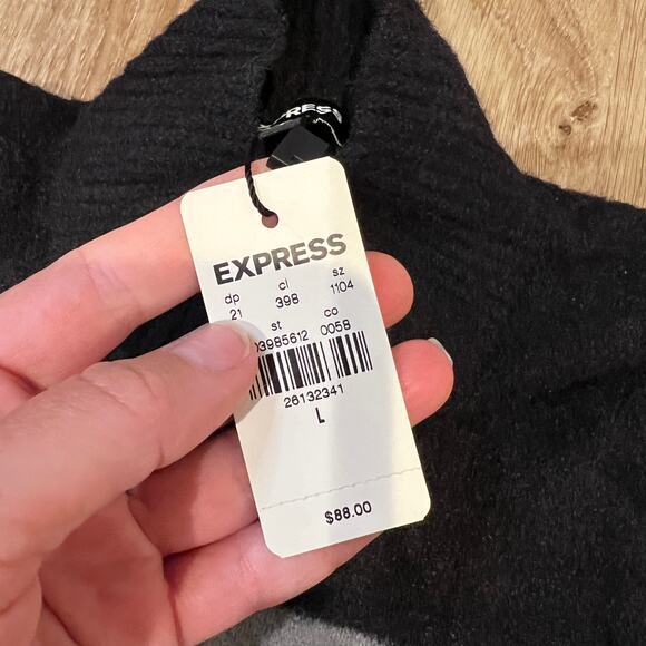 EXPRESS Women's Turtleneck Sweater Size L In Black/Gray - Picture 6 of 8